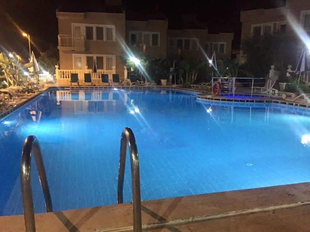 الشقق الفندقية فتحيةفي  Ozcem Apart المظهر الخارجي الصورة